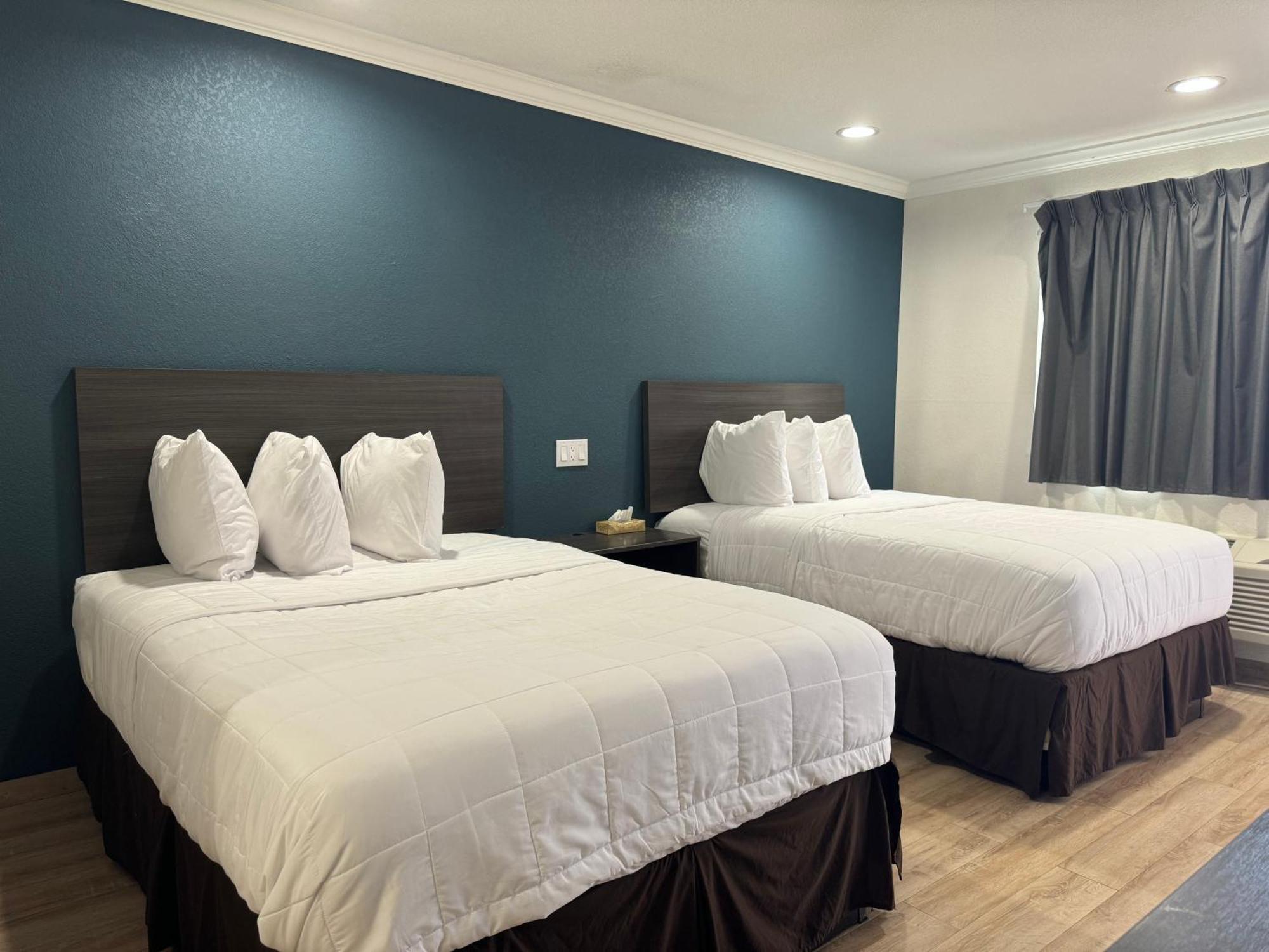 מלון Baymont By Wyndham בייקרספילד מראה חיצוני תמונה